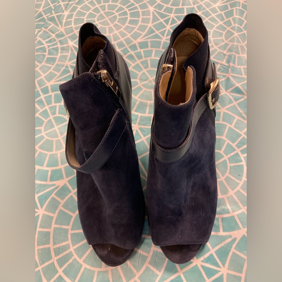 💛TODAY***$23***Marc Fisher two-way leather open-toed booties. - Picture 2 of 4